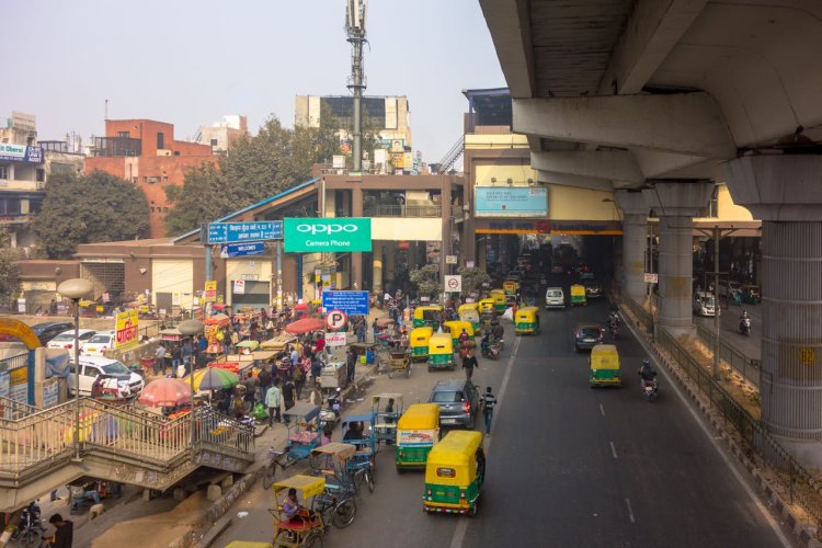 How to Protect Yourself from Delhi’s Toxic Air: Practical Tips That Actually Work